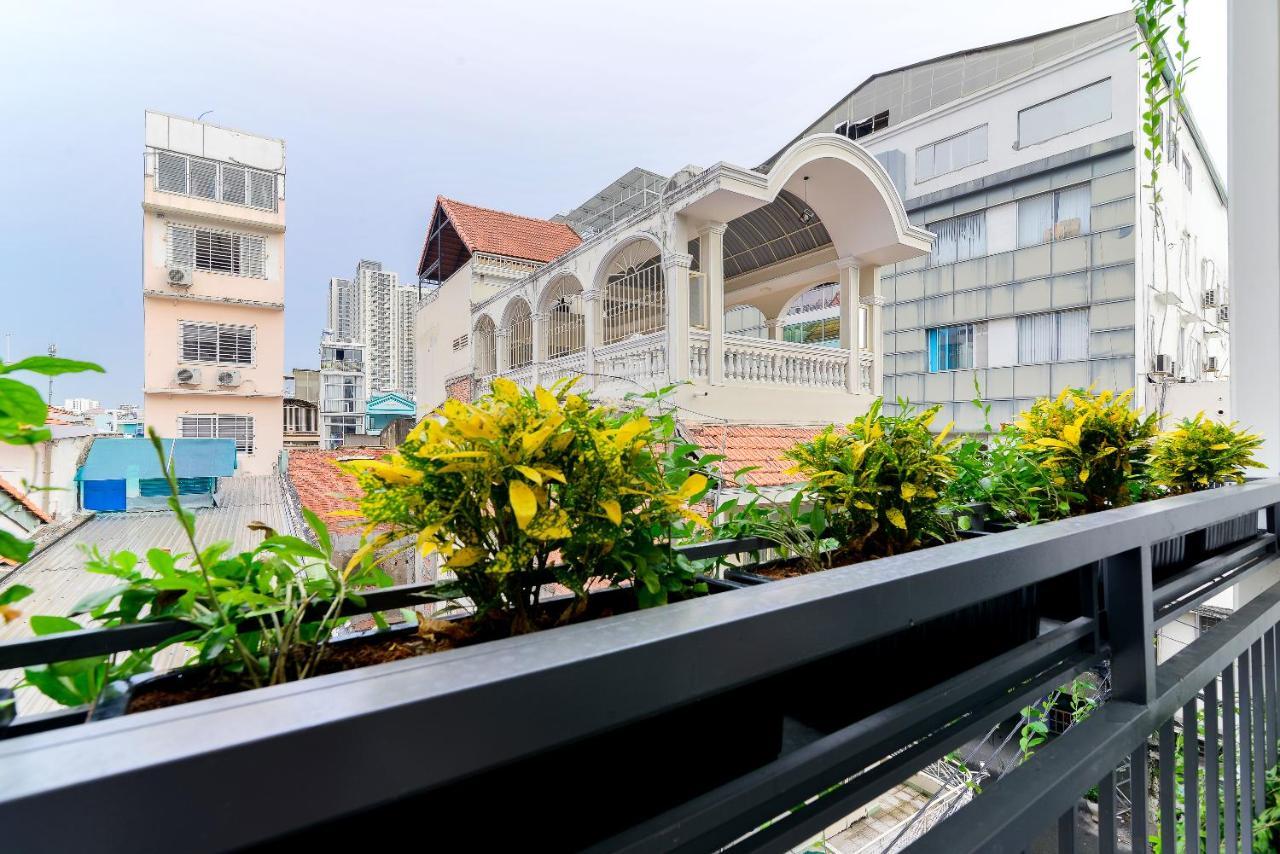 Cozrum Homes - Saphera Residence Ho Chi Minh City Exterior photo